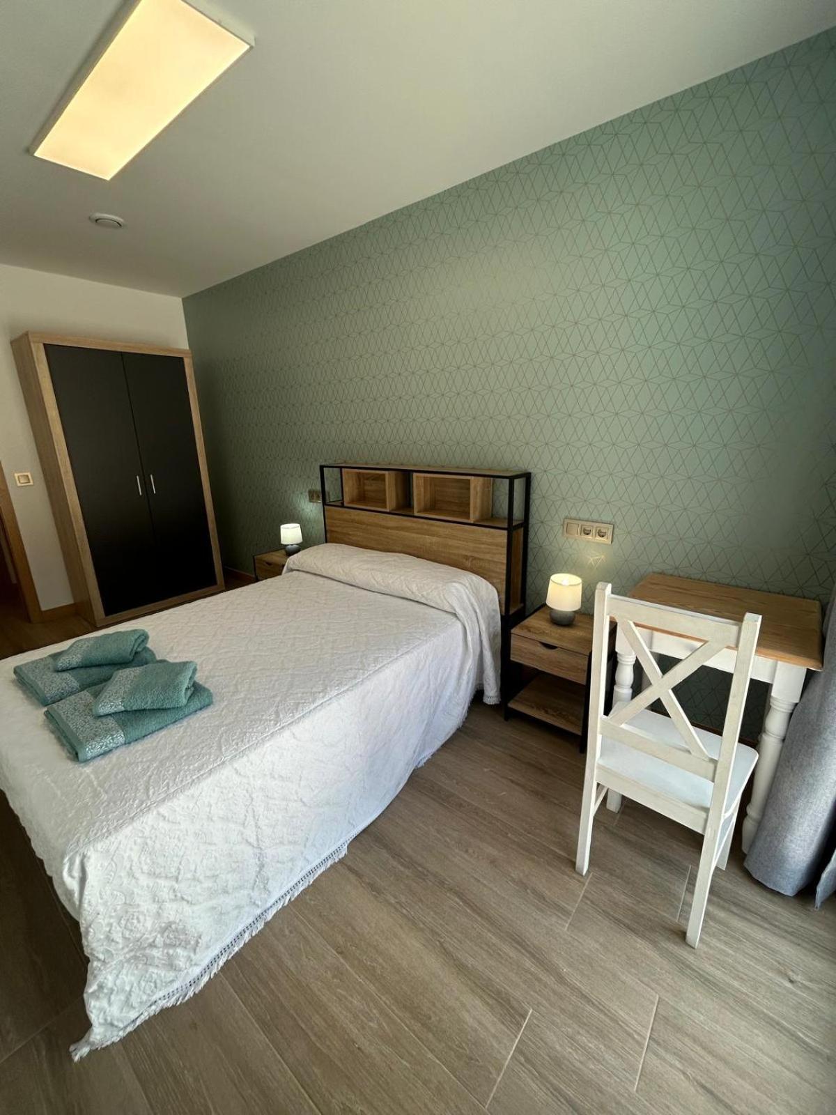 Apartamentos Torres Del Milladoiro Ames Exterior photo